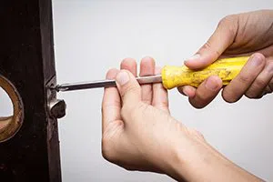 General Locksmith Store Louisville, KY 502-465-6338 - unlock-door